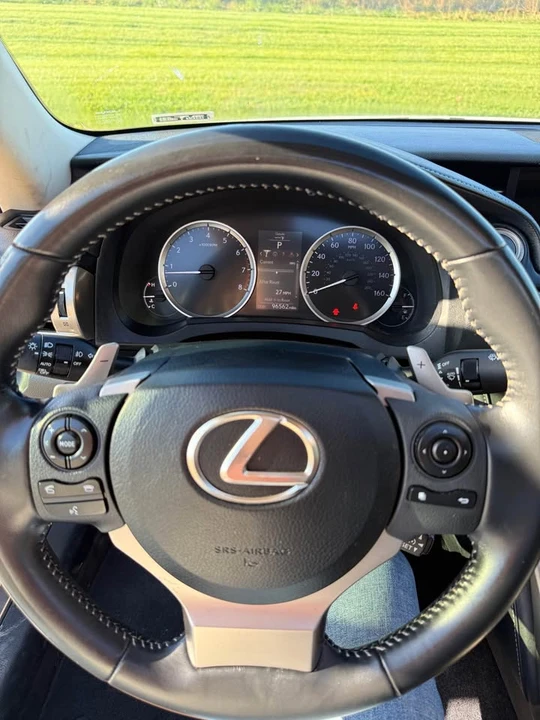 2014 Lexus IS 3rd Gen - Image 13 of 17