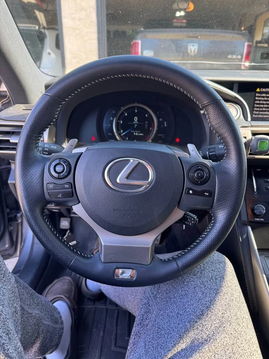 2014 Lexus IS 3rd Gen - Image 8 of 10