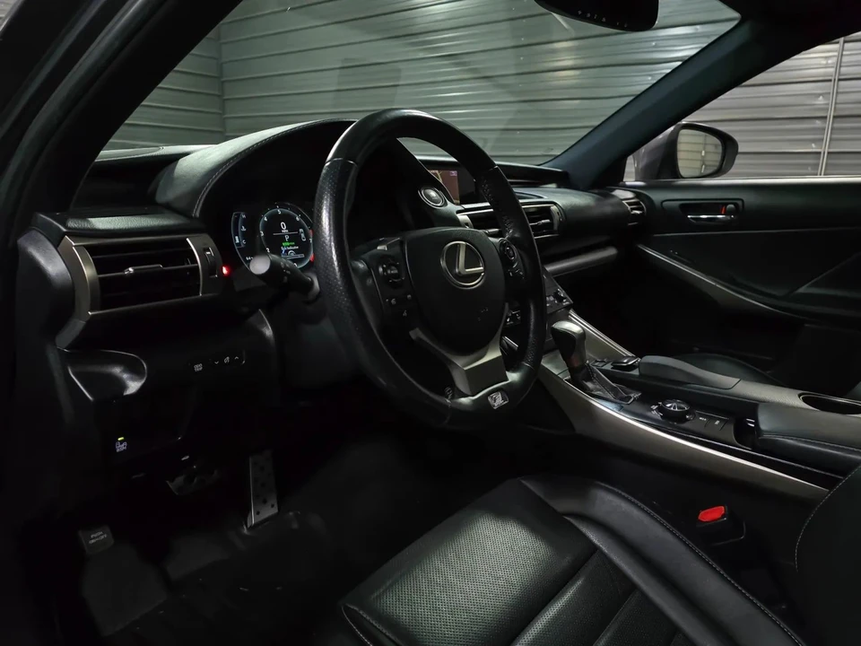 2014 Lexus IS 3rd Gen - Image 11 of 12