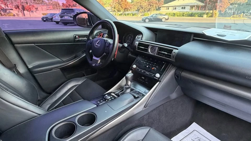 2014 Lexus IS 3rd Gen - Image 11 of 18