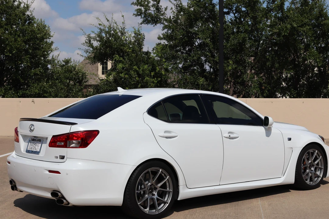 2014 Lexus IS F 2nd Gen - Image 19 of 31