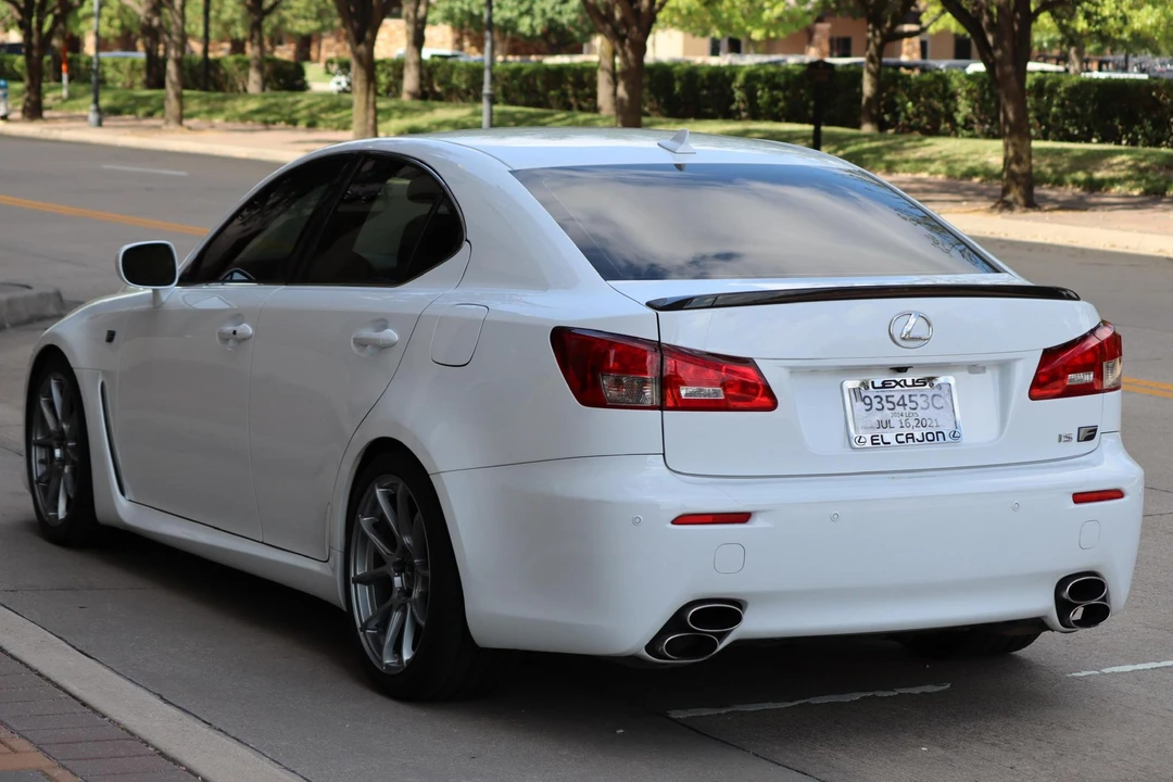 2014 Lexus IS F 2nd Gen - Image 4 of 31