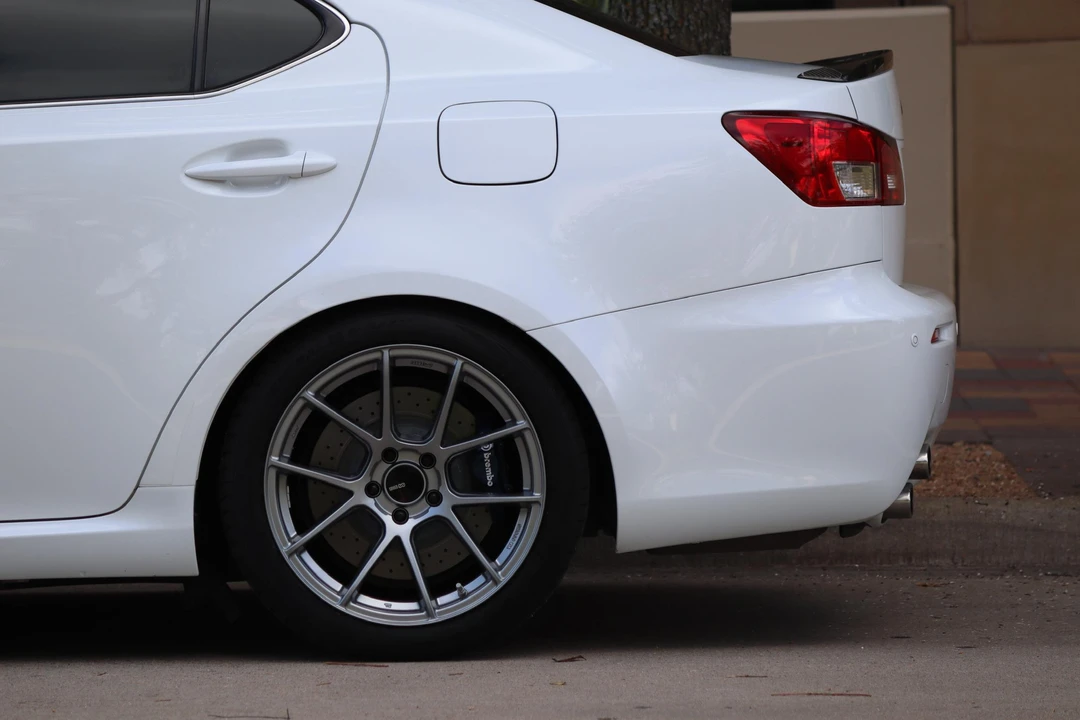 2014 Lexus IS F 2nd Gen - Image 29 of 31
