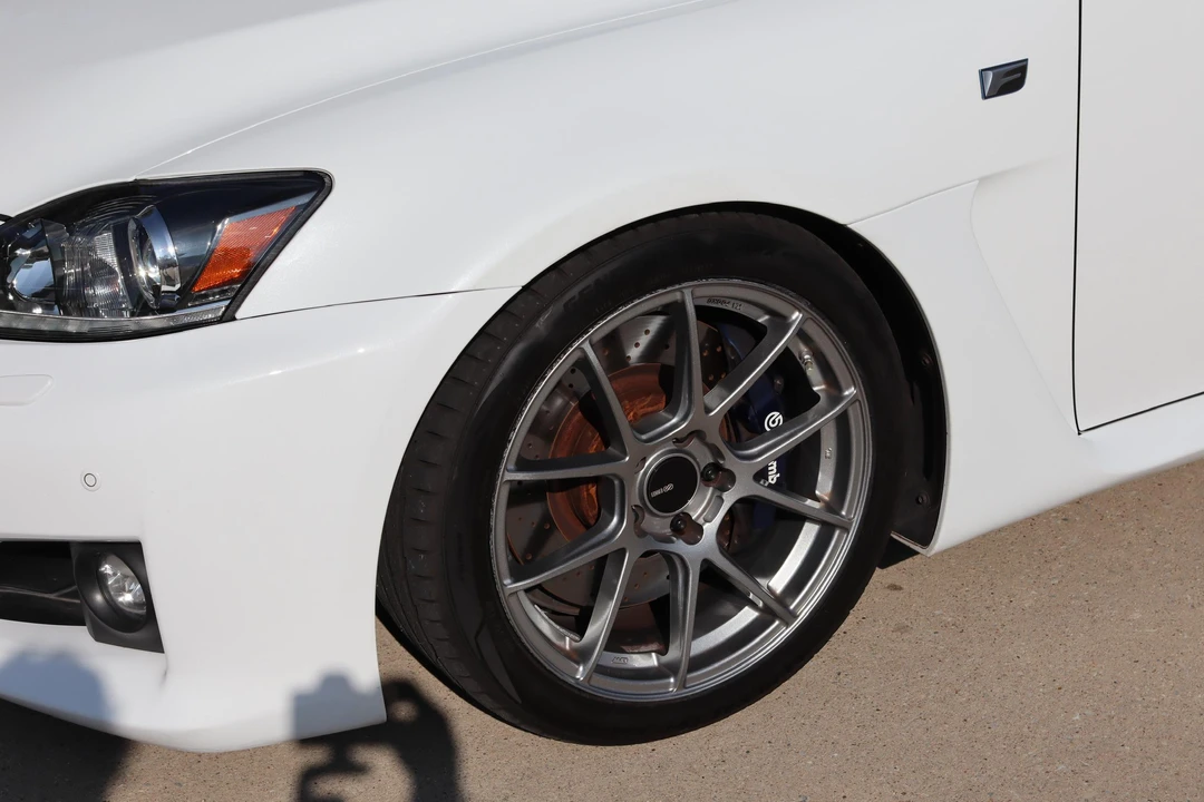 2014 Lexus IS F 2nd Gen - Image 28 of 31
