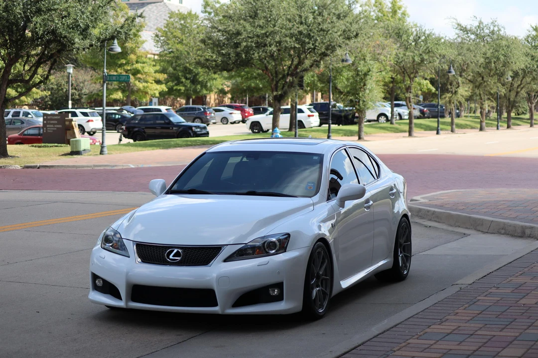 2014 Lexus IS F 2nd Gen - Image 8 of 31