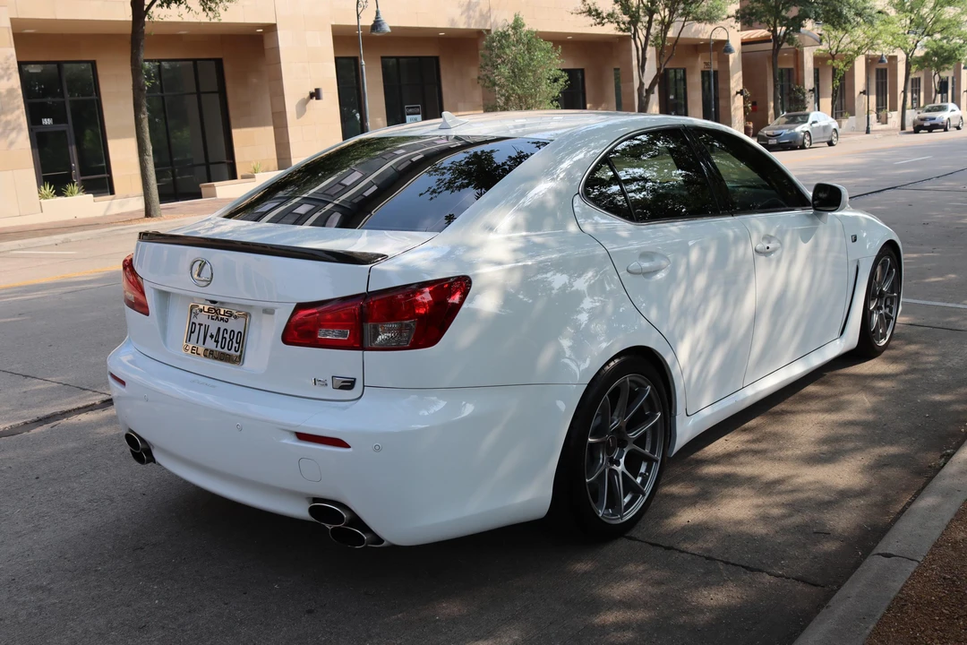 2014 Lexus IS F 2nd Gen - Image 18 of 31