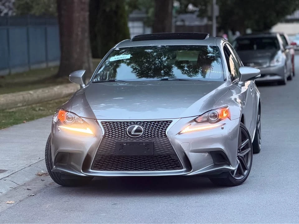 2014 Lexus IS 3rd Gen - Image 12 of 17