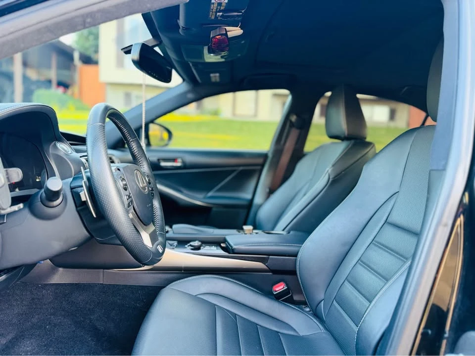 2014 Lexus IS 3rd Gen - Image 11 of 16