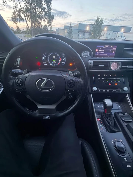 2014 Lexus IS 3rd Gen - Image 4 of 5