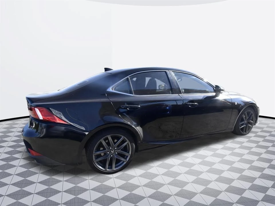 2014 Lexus IS 3rd Gen - Image 4 of 10
