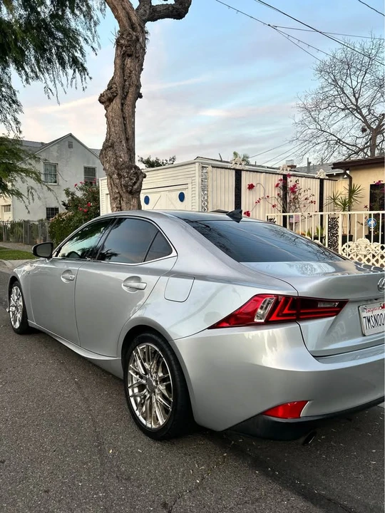 2014 Lexus IS 3rd Gen - Image 5 of 15