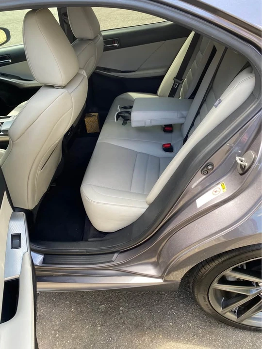2014 Lexus IS 3rd Gen - Image 7 of 9