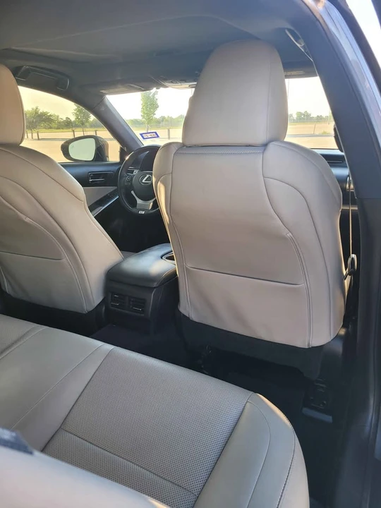 2014 Lexus IS 3rd Gen - Image 10 of 17