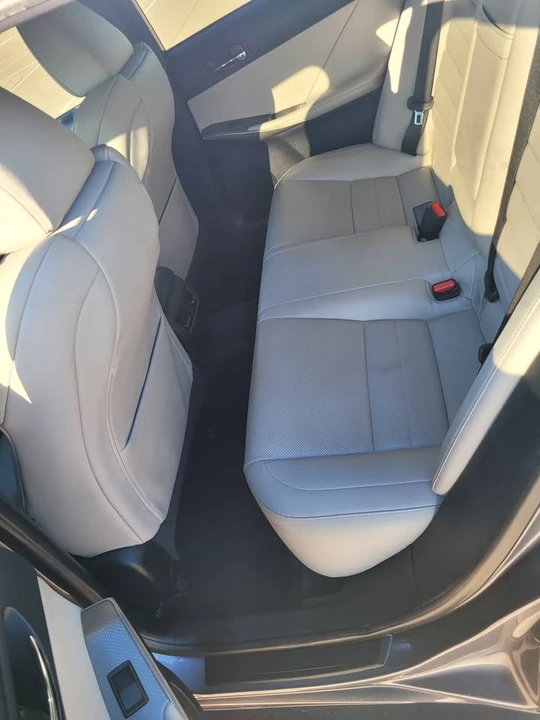 2014 Lexus IS 3rd Gen - Image 5 of 17