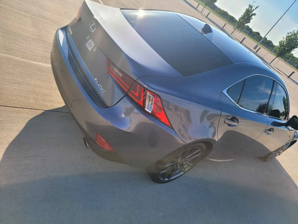2014 Lexus IS 3rd Gen - Image 11 of 17
