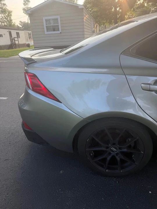 2014 Lexus IS 3rd Gen - Image 6 of 9
