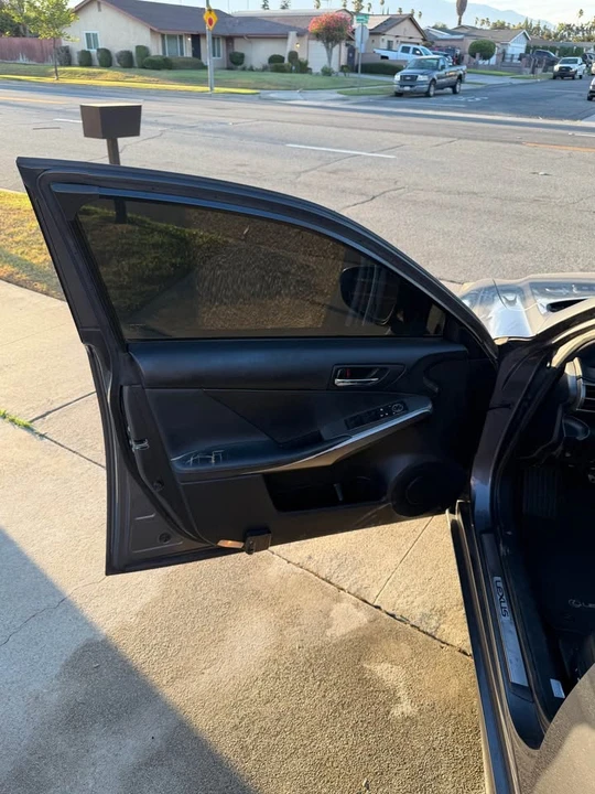 2014 Lexus IS 3rd Gen - Image 13 of 20