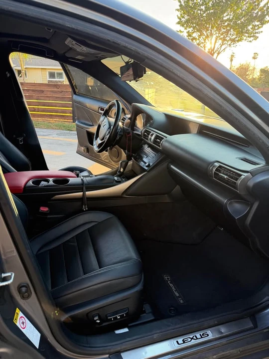 2014 Lexus IS 3rd Gen - Image 18 of 20