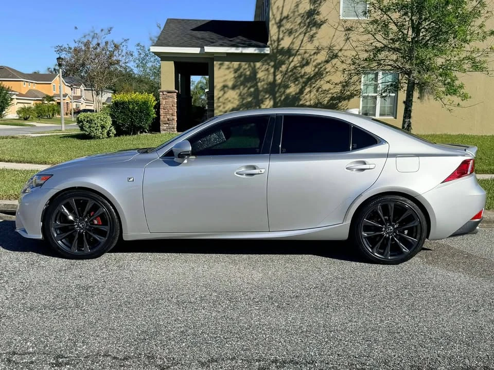 2014 Lexus IS 3rd Gen - Image 4 of 18
