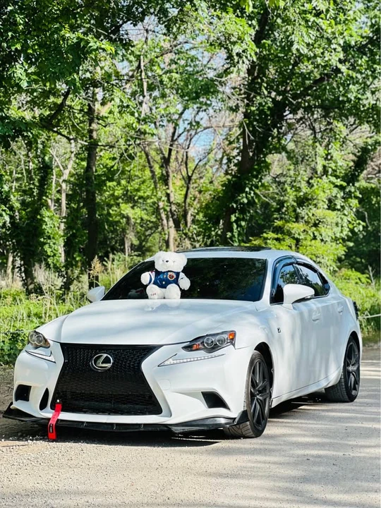 2014 Lexus IS 3rd Gen - Image 3 of 13
