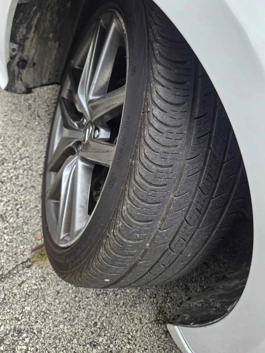 2014 Lexus IS 3rd Gen - Image 19 of 20