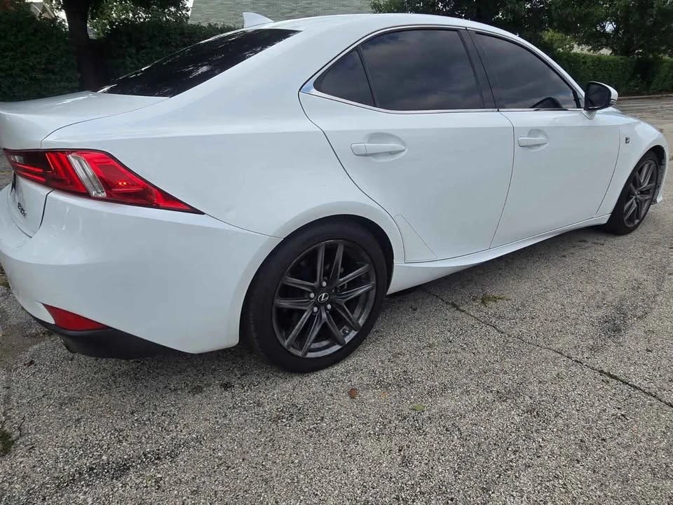 2014 Lexus IS 3rd Gen - Image 4 of 20