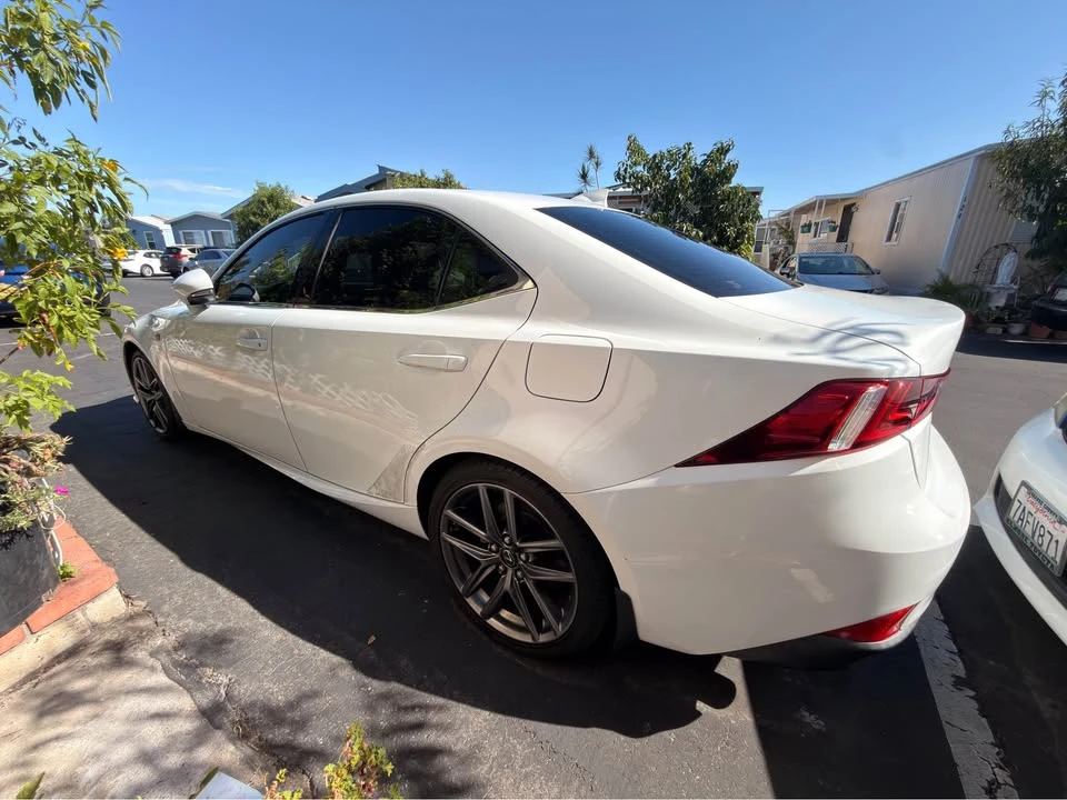 2014 Lexus IS 3rd Gen - Image 4 of 8