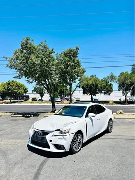 2014 Lexus IS 250 Crafted Line
