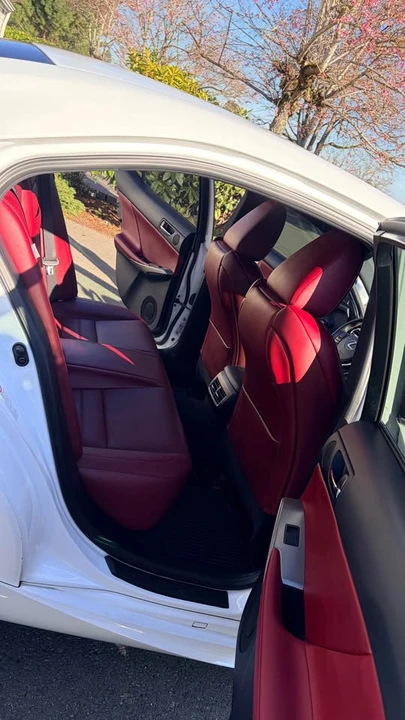 2014 Lexus IS 3rd Gen - Image 8 of 16