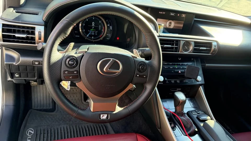 2014 Lexus IS 3rd Gen - Image 6 of 16