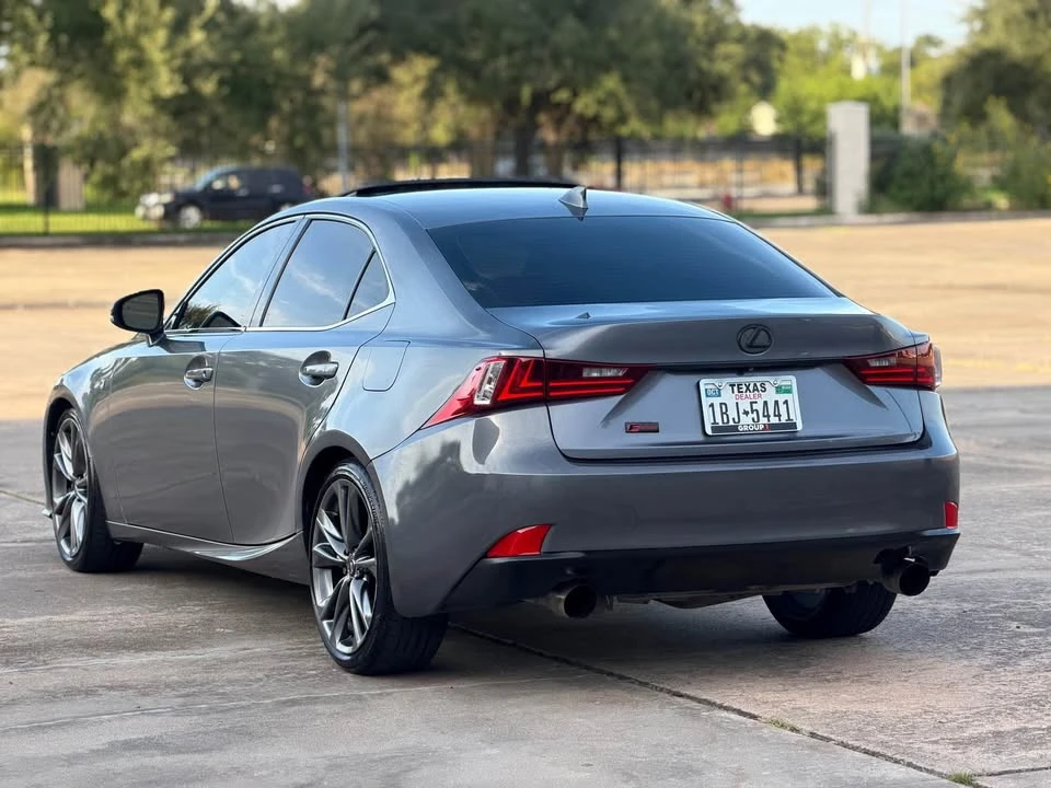 2014 Lexus IS 3rd Gen - Image 5 of 16