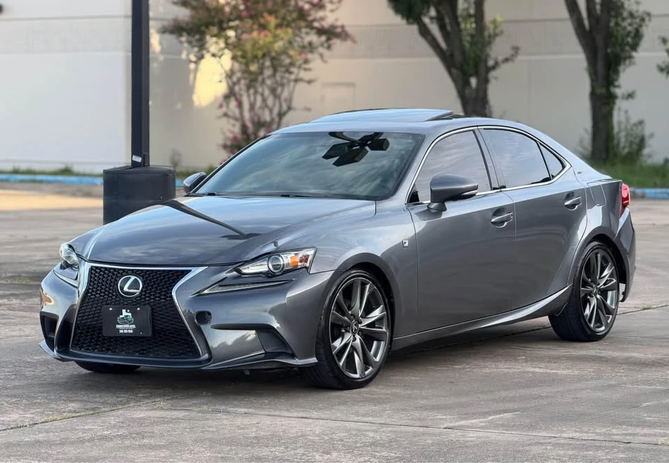 2014 Lexus IS 3rd Gen - Image 3 of 16