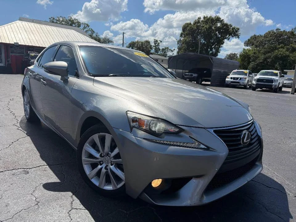 2014 Lexus IS 3rd Gen - Image 5 of 14