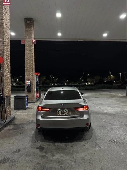 2014 Lexus IS 3rd Gen - Image 5 of 9
