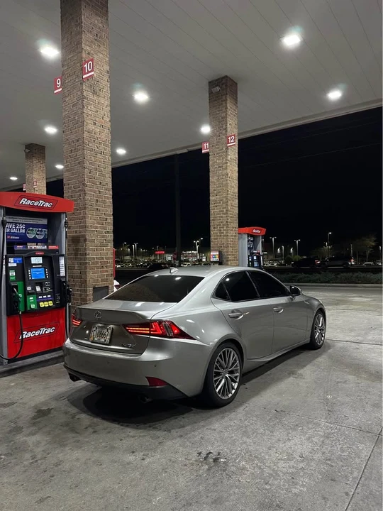 2014 Lexus IS 3rd Gen - Image 4 of 9