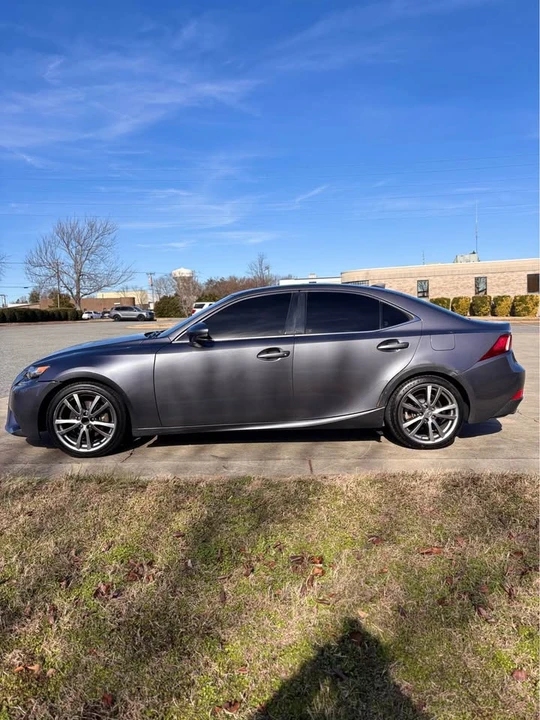2014 Lexus IS 3rd Gen - Image 4 of 10