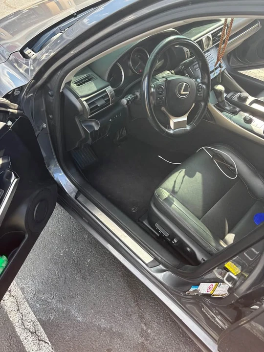 2014 Lexus IS 3rd Gen - Image 8 of 10