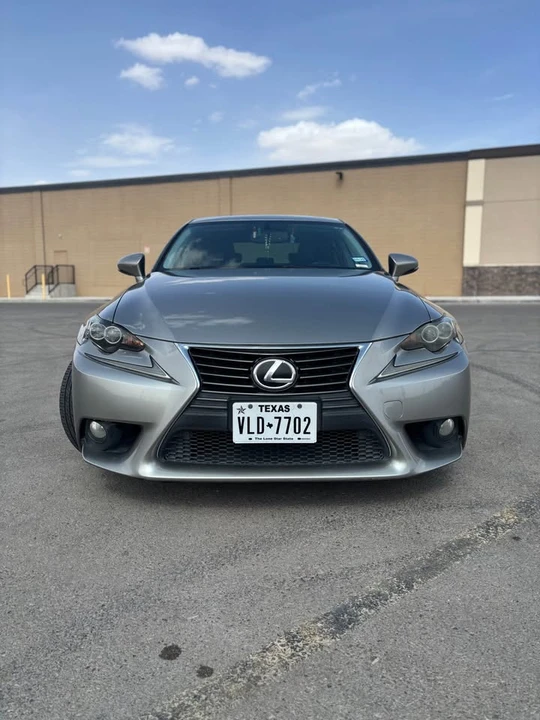 2014 Lexus IS 3rd Gen - Image 14 of 16