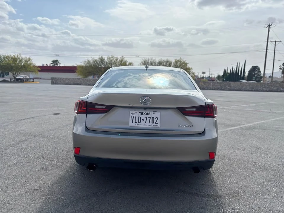 2014 Lexus IS 3rd Gen - Image 10 of 16