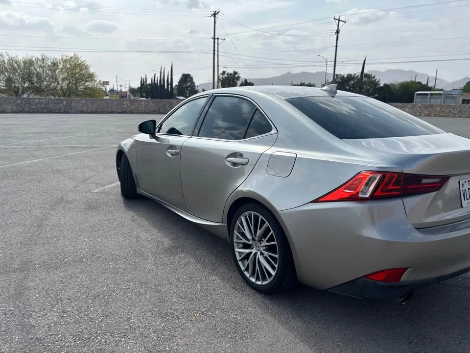 2014 Lexus IS 3rd Gen - Image 9 of 16