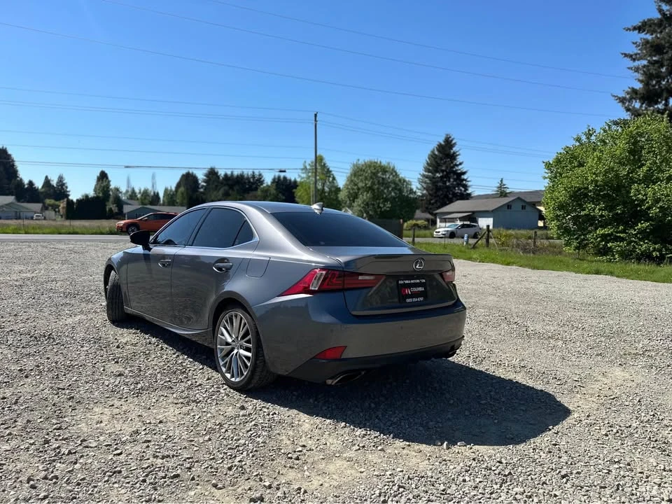 2014 Lexus IS 3rd Gen - Image 4 of 10