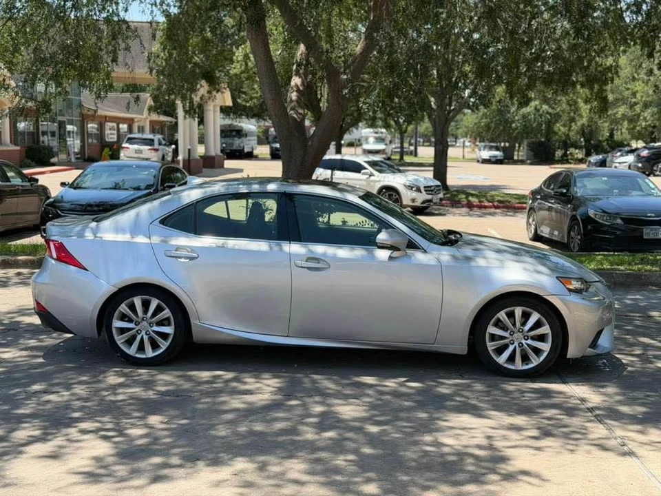 2014 Lexus IS 3rd Gen - Image 5 of 20