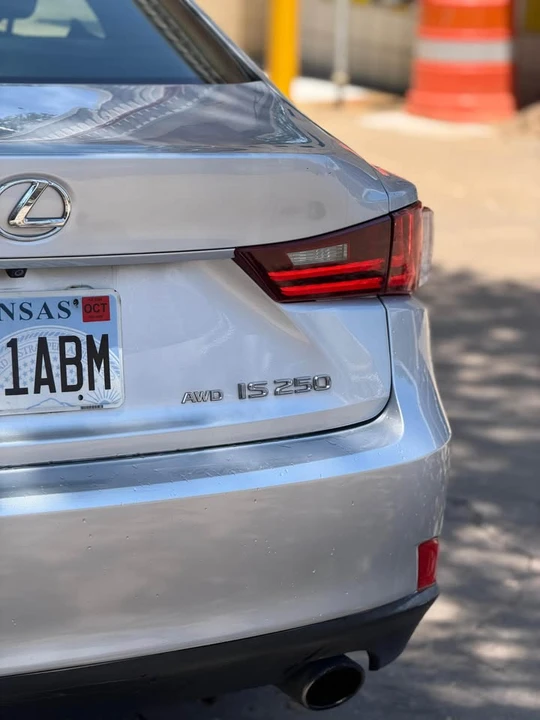 2014 Lexus IS 3rd Gen - Image 7 of 20