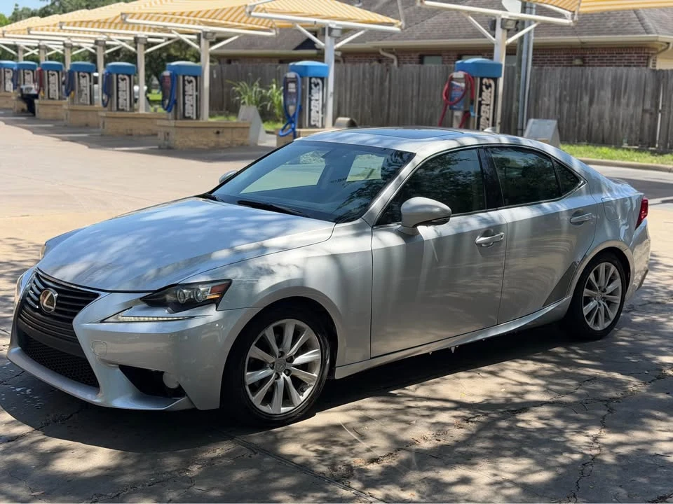2014 Lexus IS 3rd Gen - Image 4 of 20