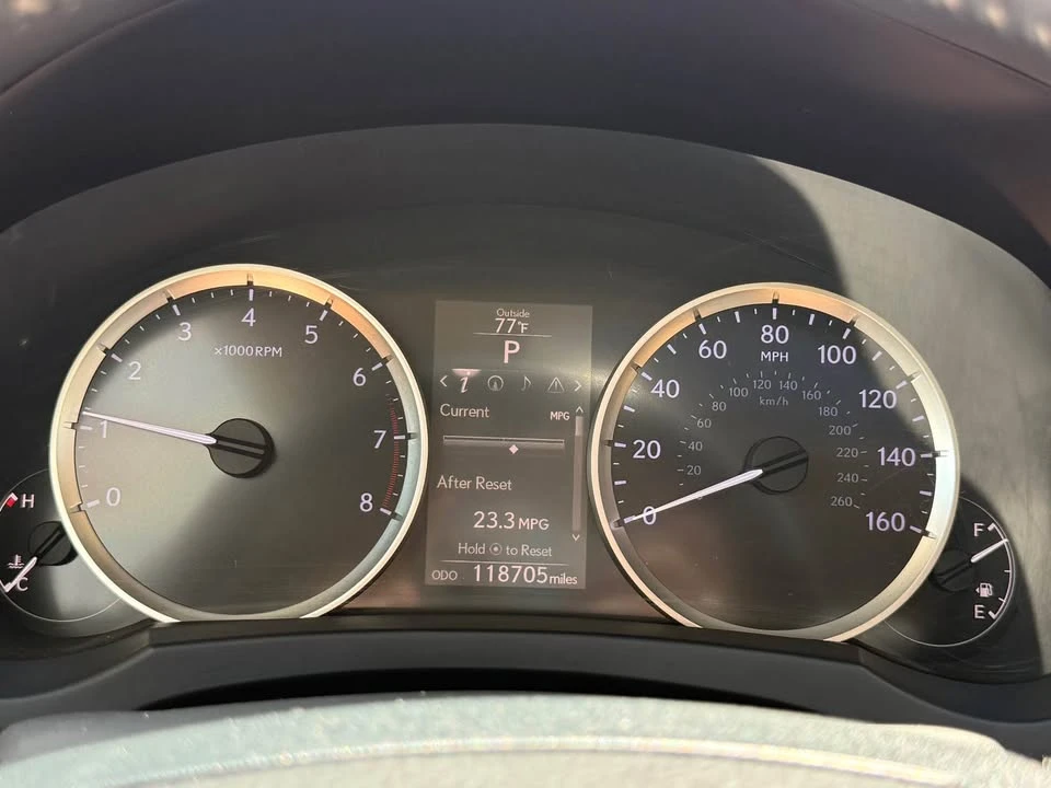 2014 Lexus IS 3rd Gen - Image 10 of 16