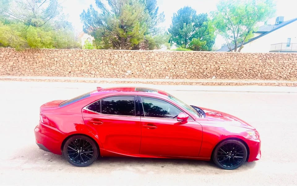 2014 Lexus IS 3rd Gen - Image 8 of 11