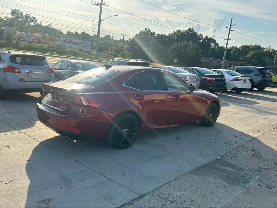 2014 Lexus IS 3rd Gen - Image 8 of 13