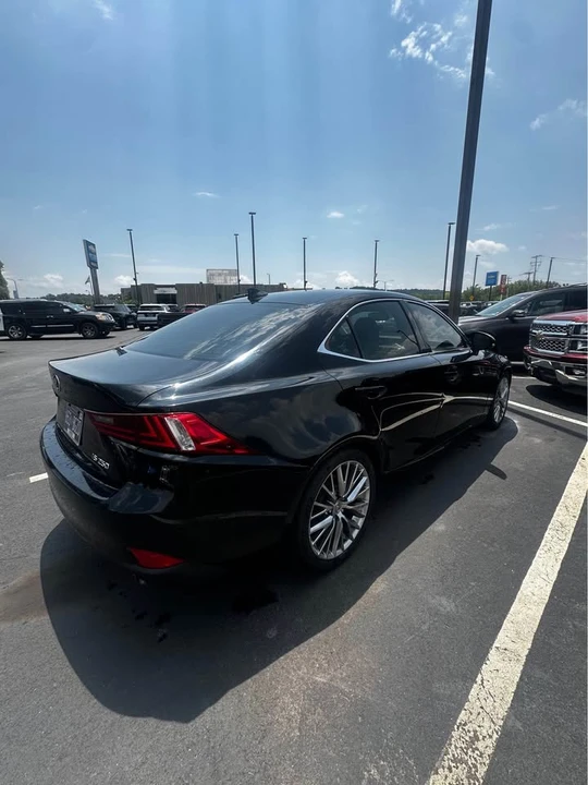 2014 Lexus IS 3rd Gen - Image 5 of 12