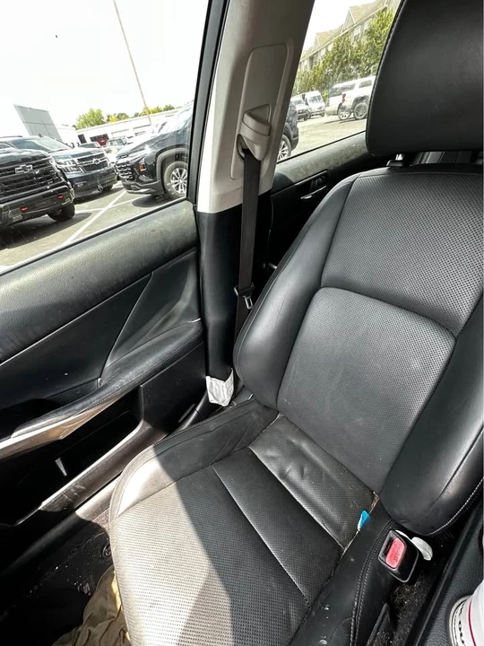 2014 Lexus IS 3rd Gen - Image 10 of 12