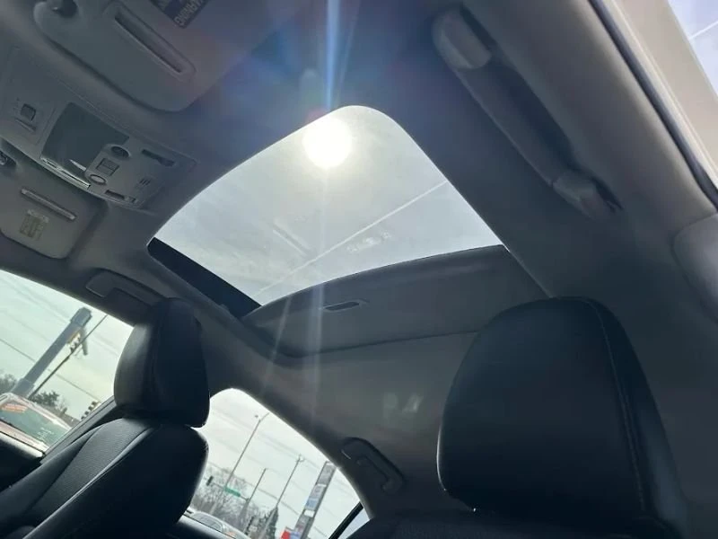2014 Lexus IS 3rd Gen - Image 17 of 20